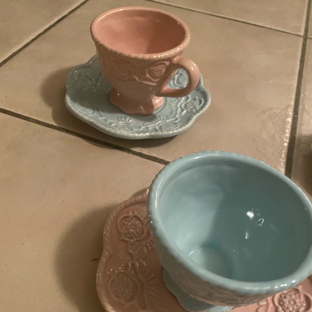 Pastel tea set - Picture 3 of 4
